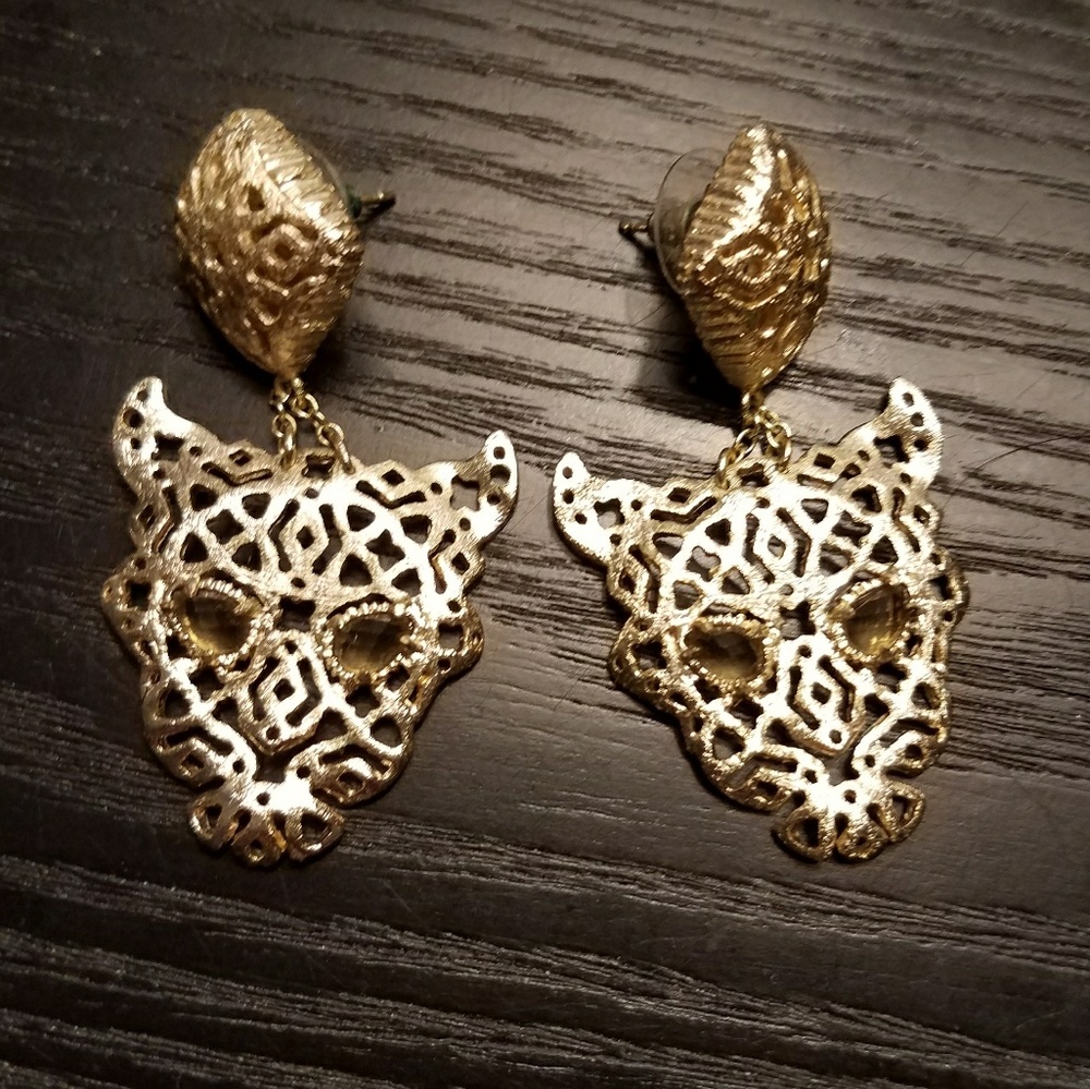 Kendra Scott Tria earrings